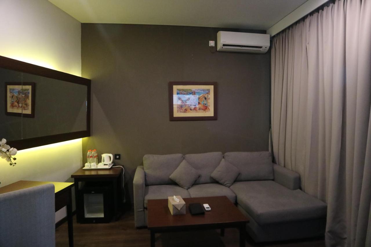 Amanuba Hotel & Resort Rancamaya Bogor Exterior photo