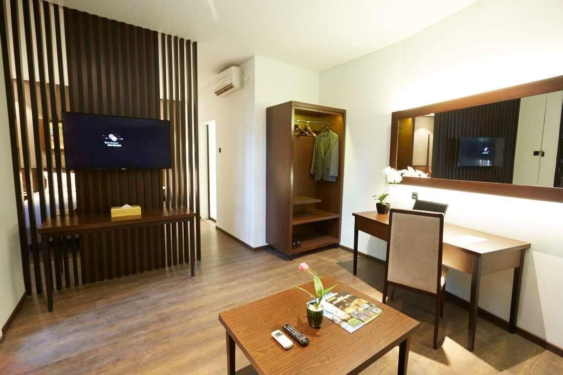 Amanuba Hotel & Resort Rancamaya Bogor Exterior photo